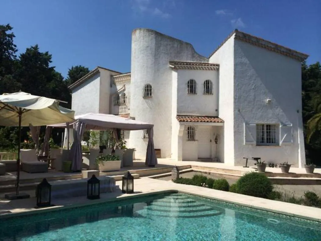 Villa Daurus ヴァロリス